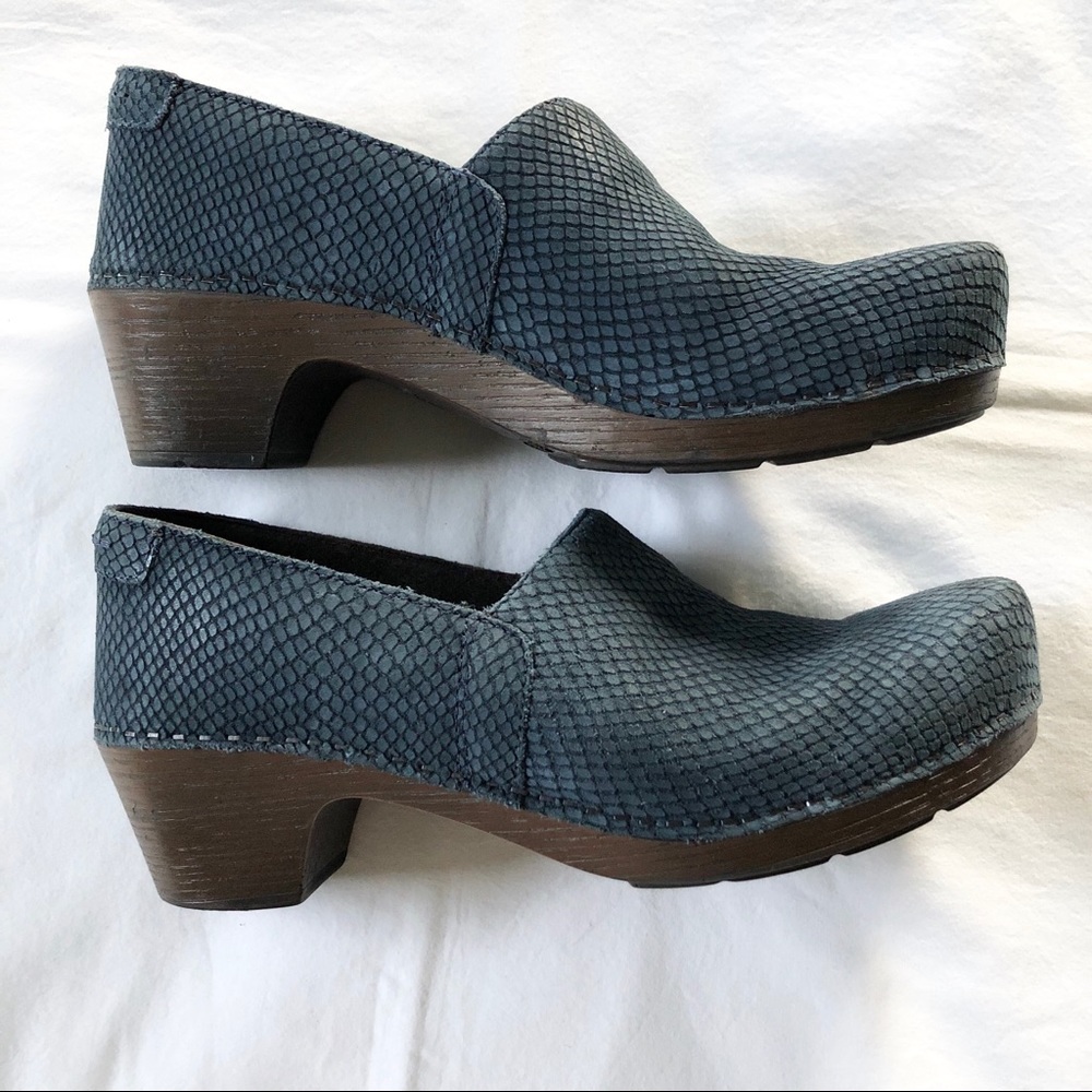 Dansko Mavis Blue Suede Textured Mules